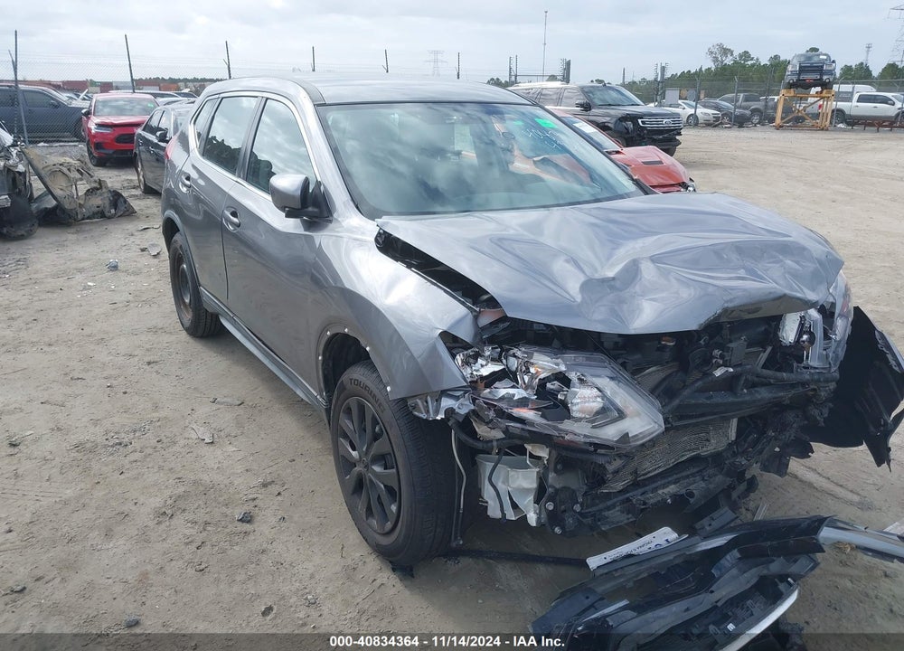 2018 NISSAN ROGUE S VIN: KNMAT2MV0JP514887
