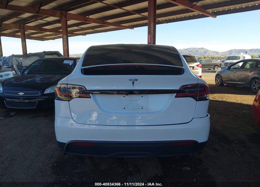 2022 TESLA MODEL X DUAL MOTOR ALL-WHEEL DRIVE VIN: 7SAXCBE57NF327125