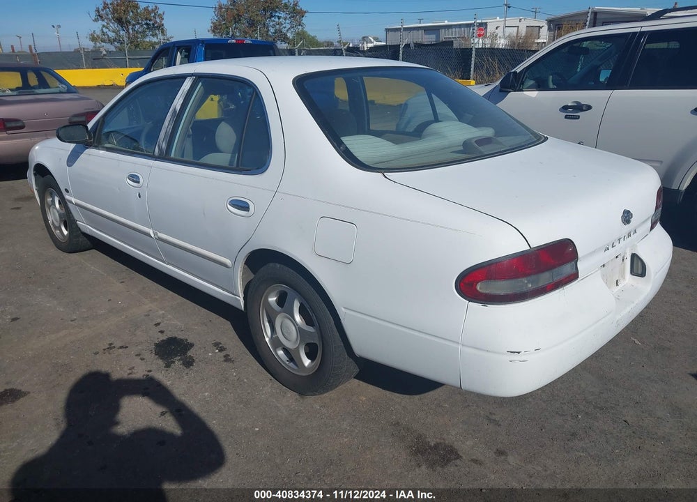 1997 NISSAN ALTIMA GLE/GXE/SE/XE VIN: 1N4BU31D8VC196927