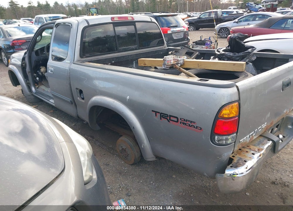 2004 TOYOTA TUNDRA SR5 V8 VIN: 5TBBT44154S450832