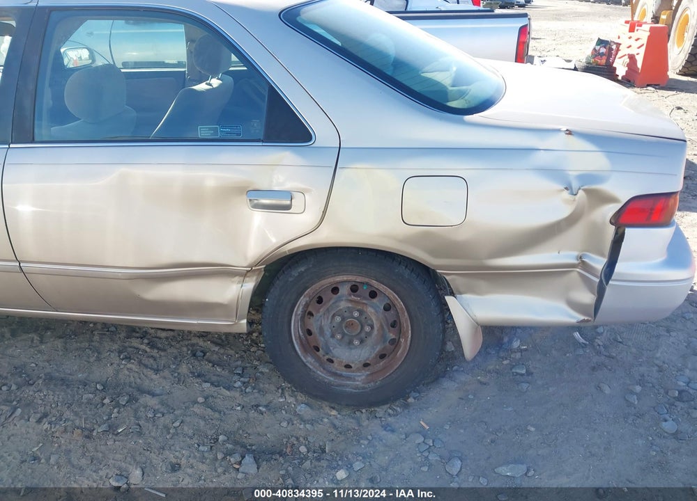 1998 TOYOTA CAMRY LE V6 VIN: JT2BF22K2W0089282