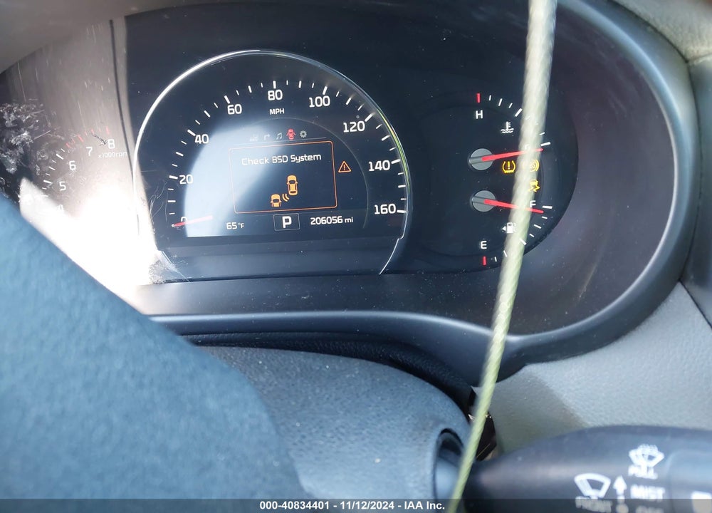 2017 KIA SORENTO 3.3L SX VIN: 5XYPK4A50HG189247