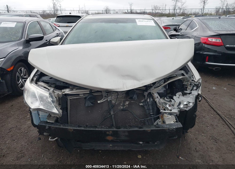 2014 TOYOTA CAMRY XLE V6 VIN: 4T1BK1FK2EU024846