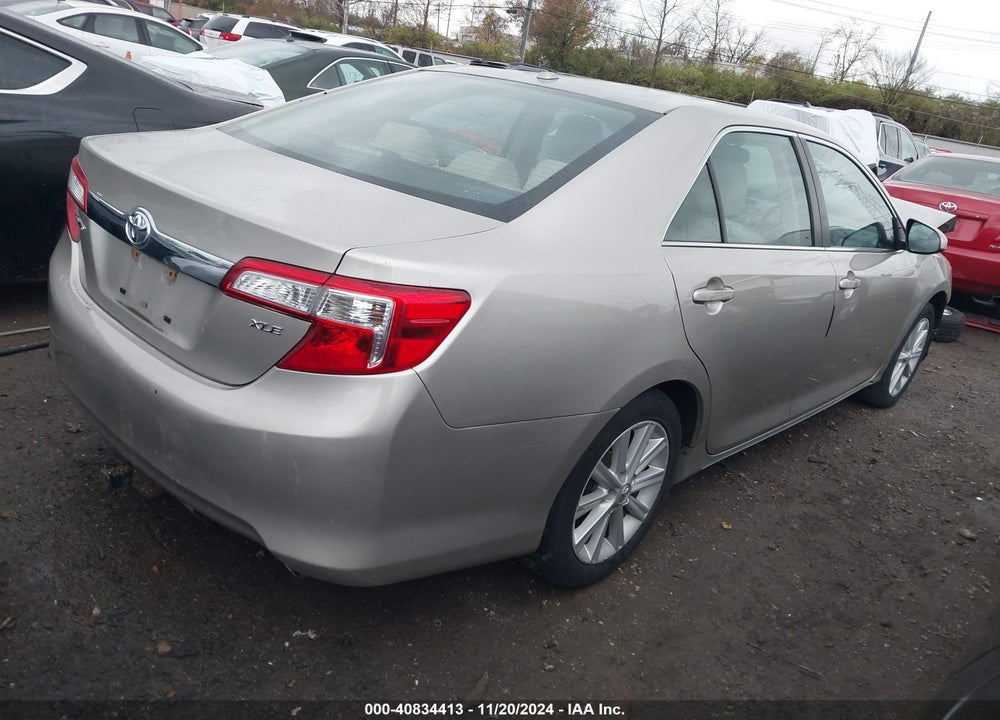 2014 TOYOTA CAMRY XLE V6 VIN: 4T1BK1FK2EU024846