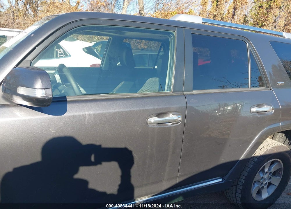 2011 TOYOTA 4RUNNER SR5 V6 VIN: JTEBU5JR7B5036454