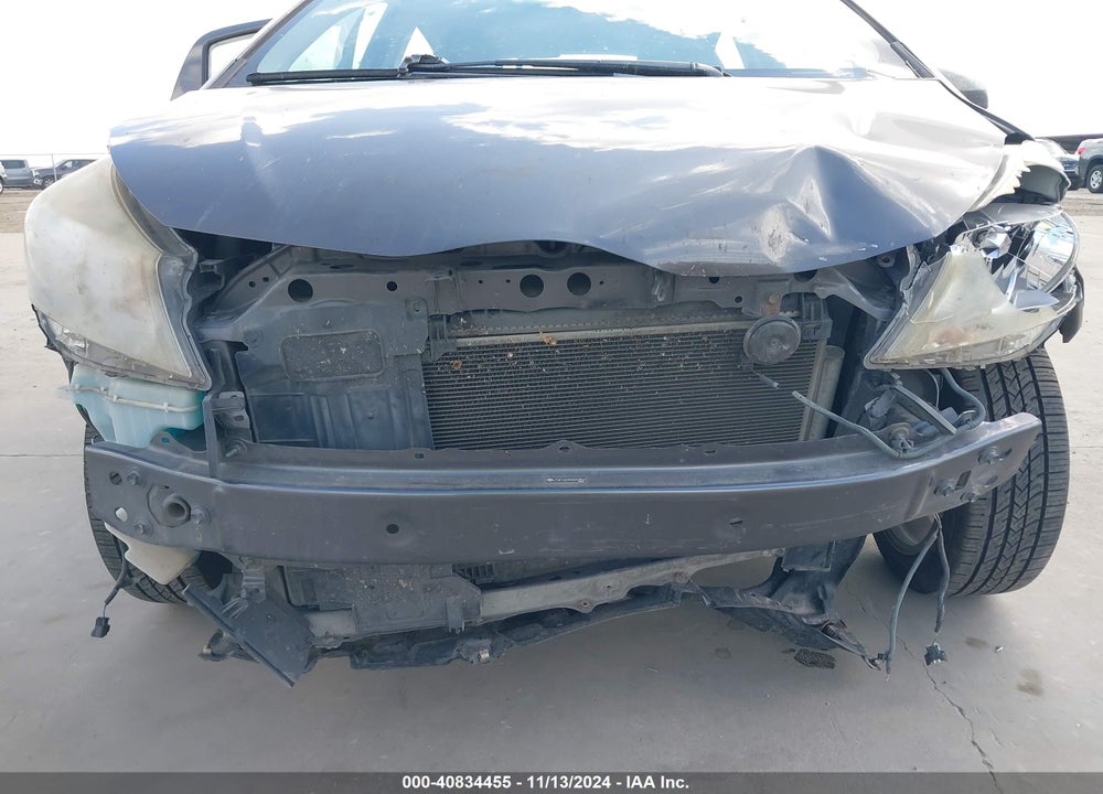 2012 TOYOTA YARIS SE VIN: JTDKTUD39CD503826