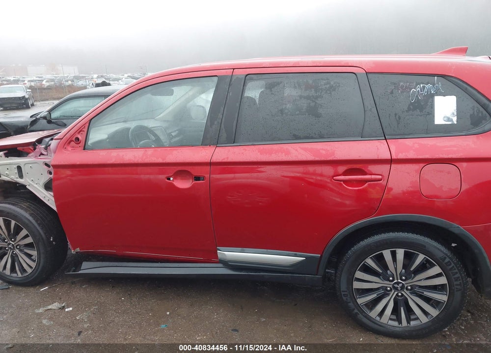 2019 MITSUBISHI OUTLANDER SE VIN: JA4AD3A35KZ043602