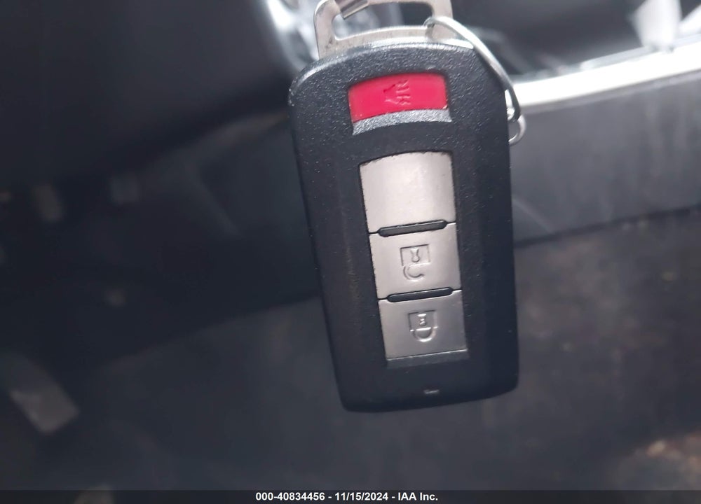 2019 MITSUBISHI OUTLANDER SE VIN: JA4AD3A35KZ043602