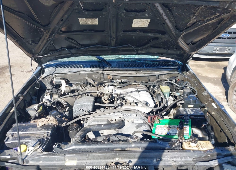 1998 TOYOTA 4RUNNER SR5 V6 VIN: JT3GN86R4W0055729