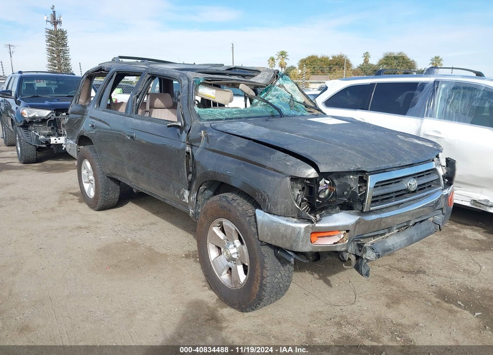 1998 TOYOTA 4RUNNER SR5 V6 VIN: JT3GN86R4W0055729