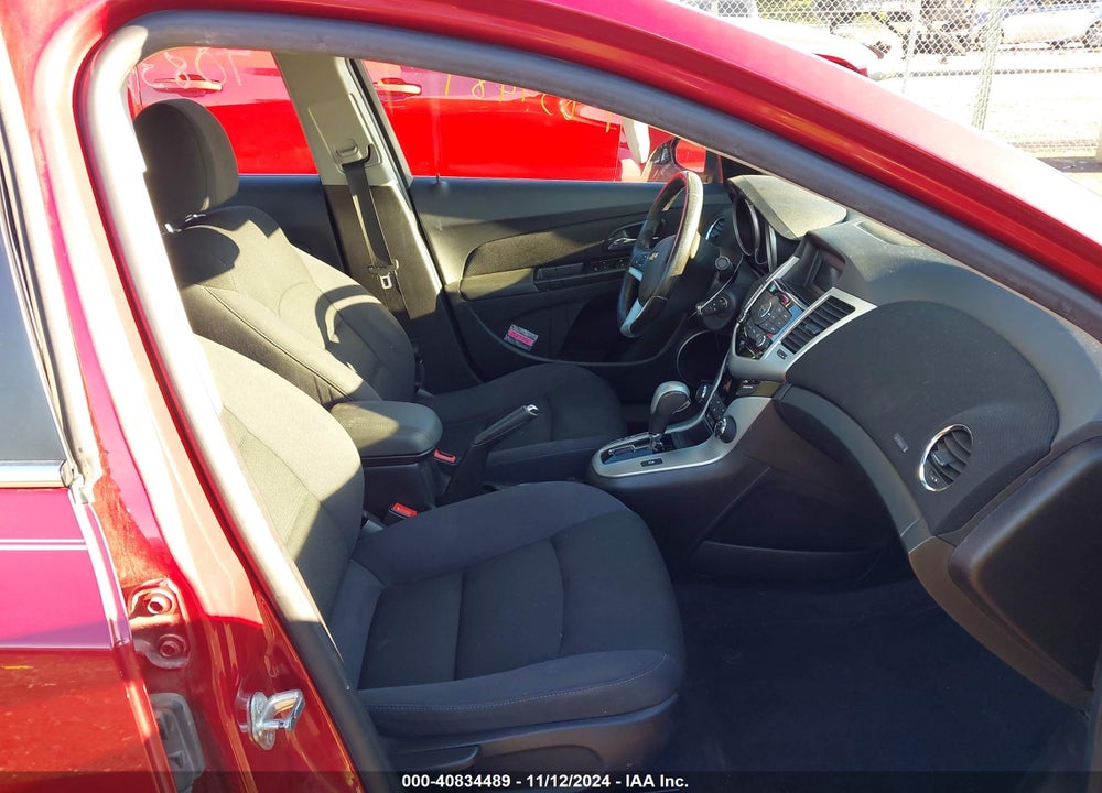 2014 CHEVROLET CRUZE 1LT AUTO VIN: 1G1PC5SB5E7212031