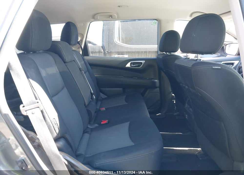 2018 NISSAN PATHFINDER S VIN: 5N1DR2MN9JC662101