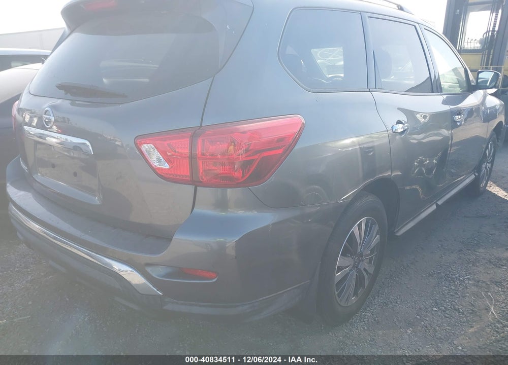 2018 NISSAN PATHFINDER S VIN: 5N1DR2MN9JC662101
