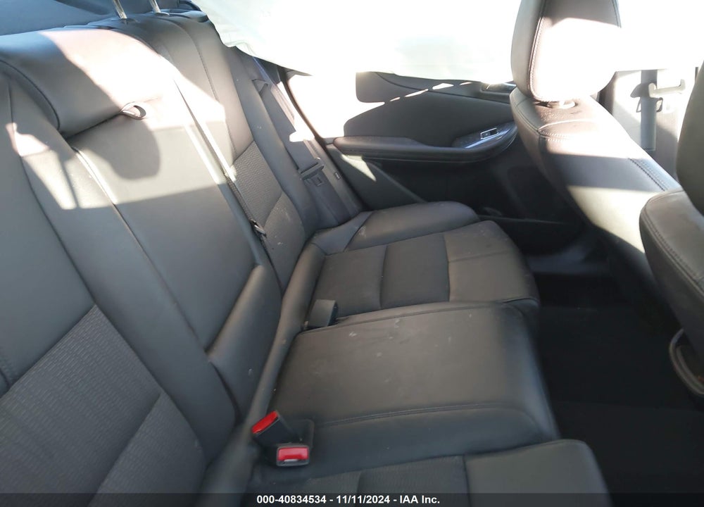 2019 CHEVROLET IMPALA LT VIN: 2G11Z5S31K9115738