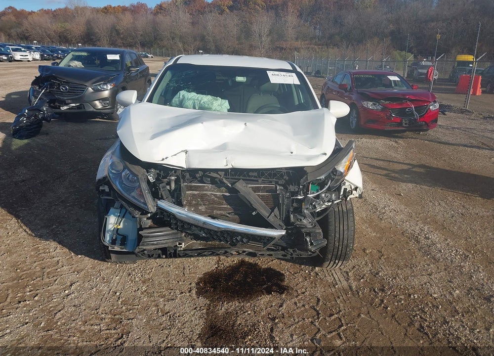 2015 KIA SPORTAGE LX VIN: KNDPB3AC8F7713506