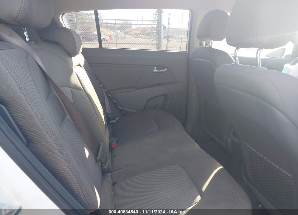 2015 KIA SPORTAGE LX VIN: KNDPB3AC8F7713506