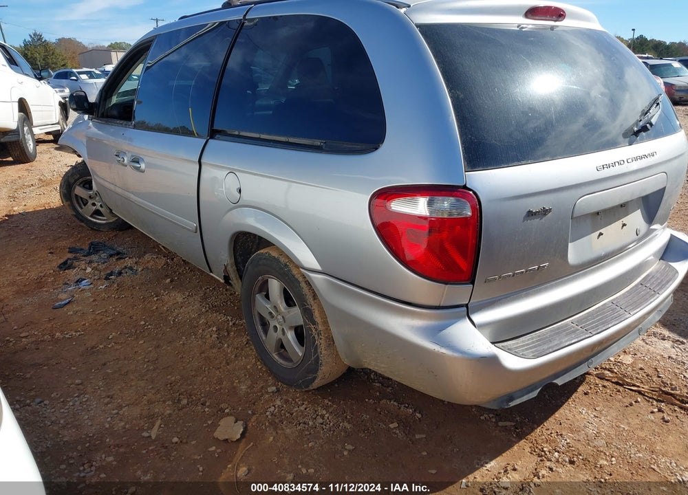 2005 DODGE GRAND CARAVAN SXT VIN: 2D4GP44L95R476981