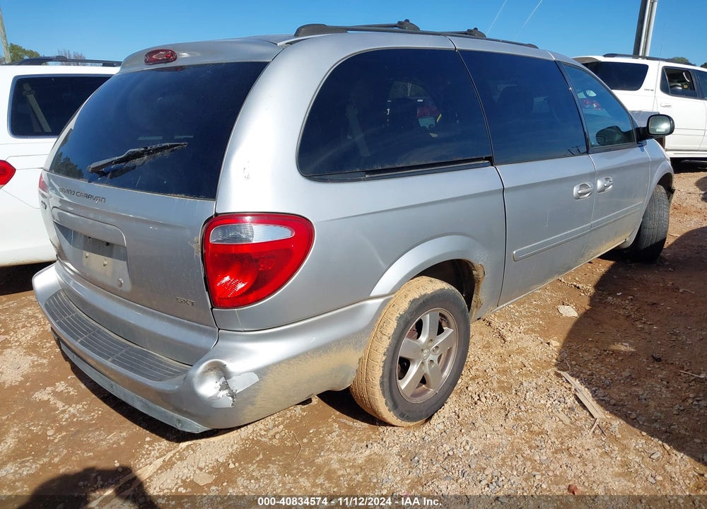 2005 DODGE GRAND CARAVAN SXT VIN: 2D4GP44L95R476981