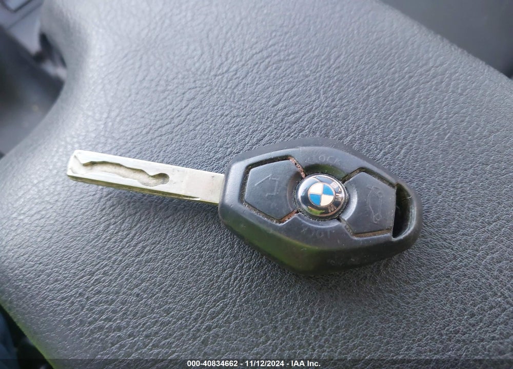 2004 BMW 325I VIN: WBAEV33464KL63000
