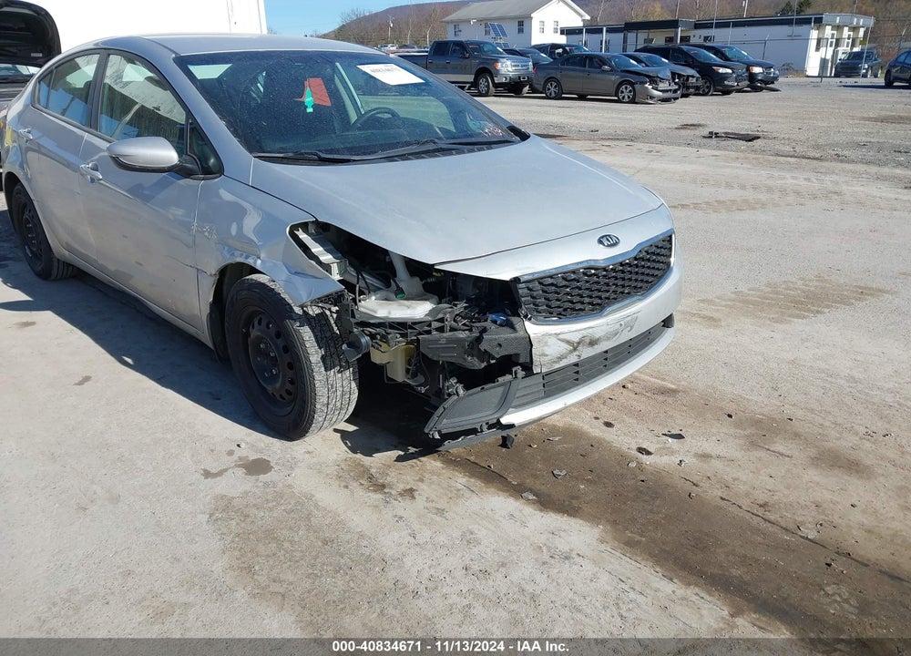 2017 KIA FORTE LX VIN: 3KPFK4A72HE096739