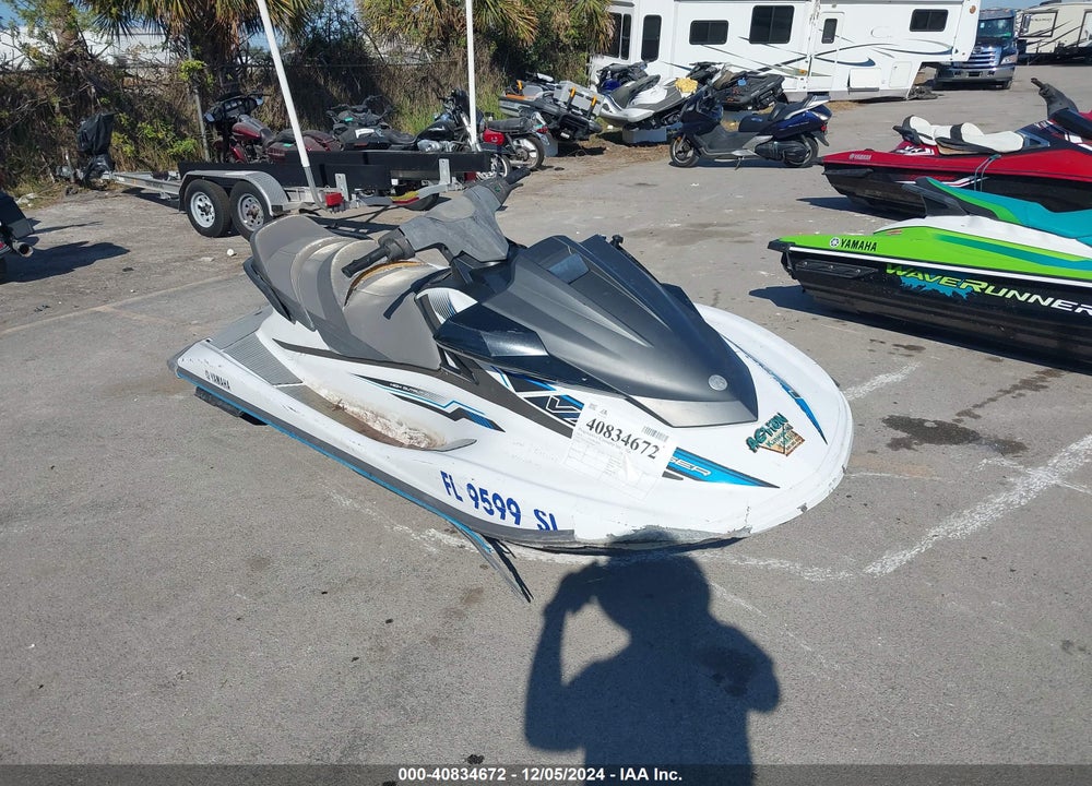 2019 YAMAHA VX VIN: YAMA3164H819