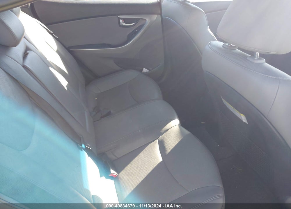 2015 HYUNDAI ELANTRA LIMITED VIN: 5NPDH4AE3FH623460