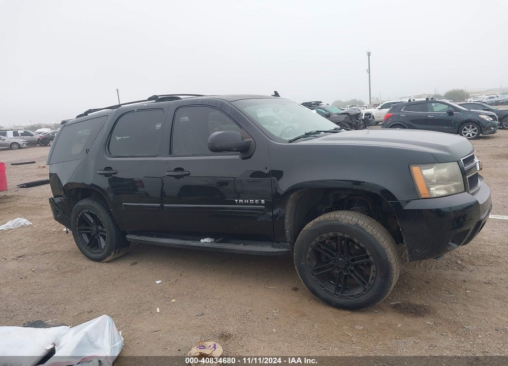 2007 CHEVROLET TAHOE LT VIN: 1GNFC13037R214528