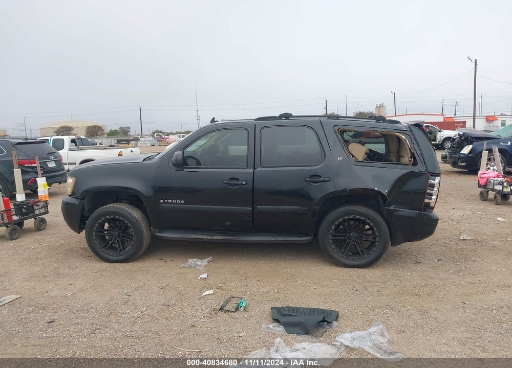 2007 CHEVROLET TAHOE LT VIN: 1GNFC13037R214528