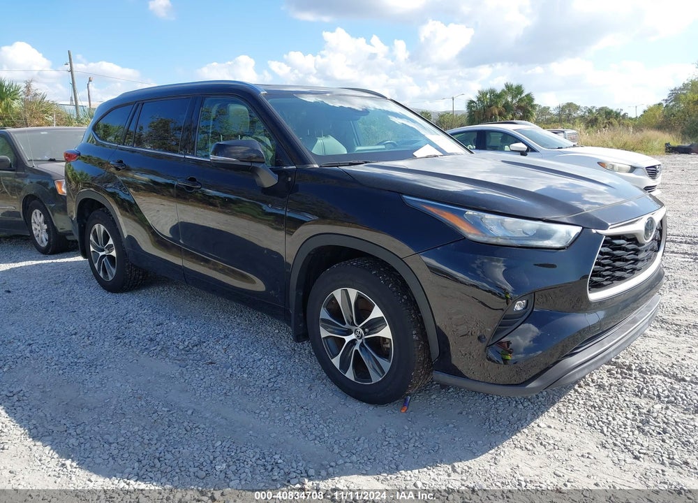 2020 TOYOTA HIGHLANDER XLE VIN: 5TDGZRBH6LS026387