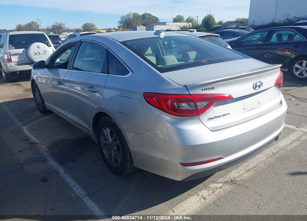 2016 HYUNDAI SONATA SE VIN: 5NPE24AF0GH307109