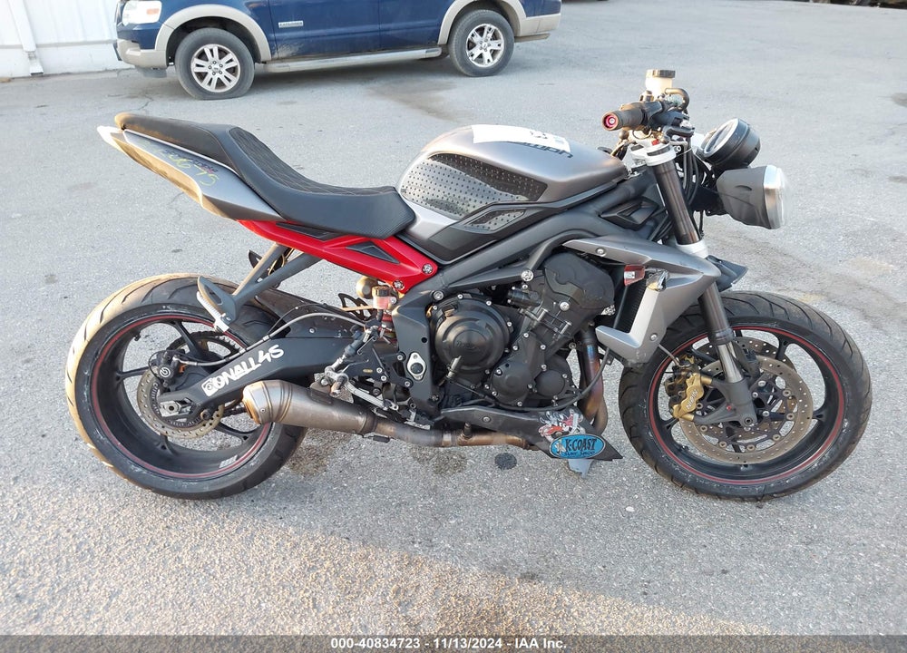 2014 TRIUMPH MOTORCYCLE STREET TRIPLE R VIN: SMTL03NE6ET626081