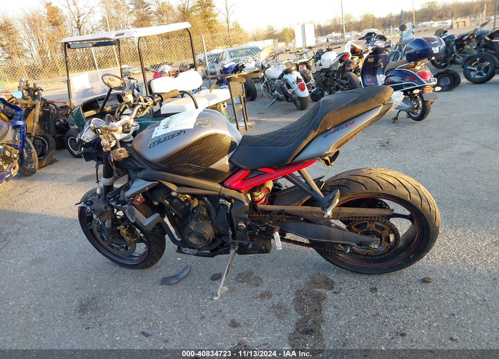 2014 TRIUMPH MOTORCYCLE STREET TRIPLE R VIN: SMTL03NE6ET626081
