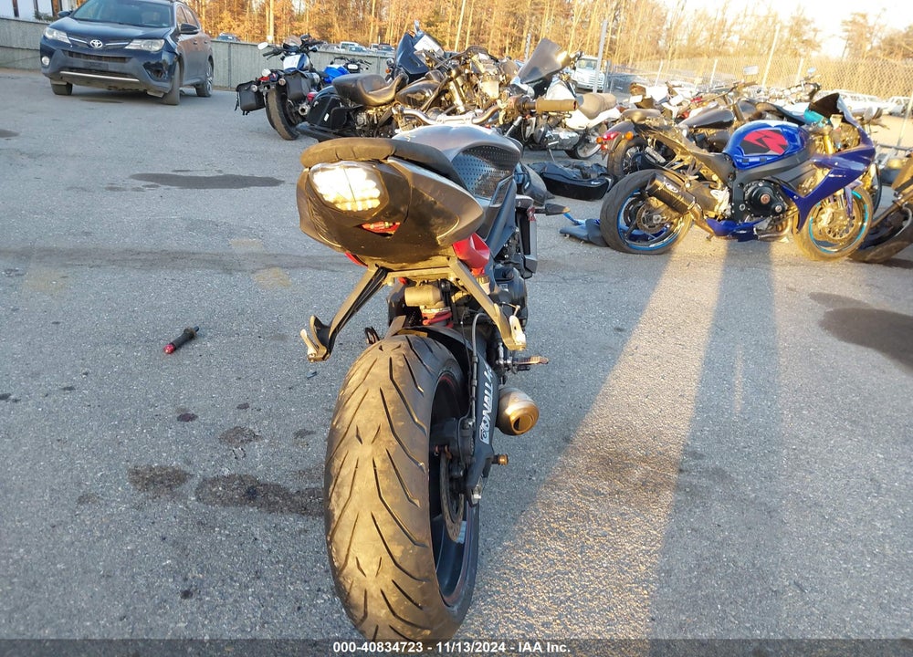 2014 TRIUMPH MOTORCYCLE STREET TRIPLE R VIN: SMTL03NE6ET626081