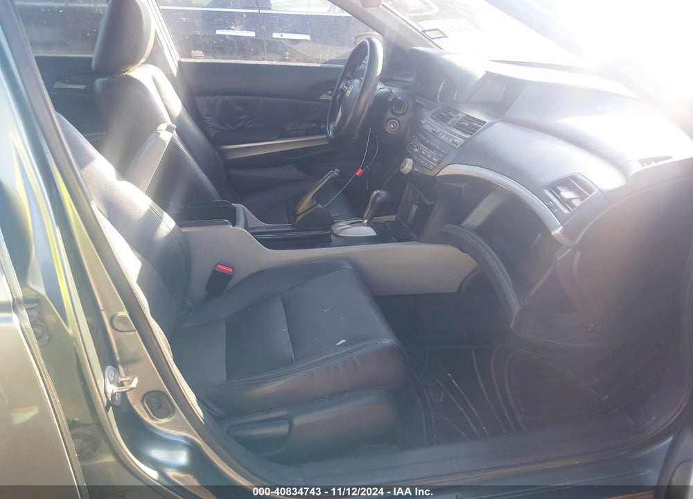 2010 HONDA ACCORD 2.4 EX-L VIN: 1HGCP2F82AA077306