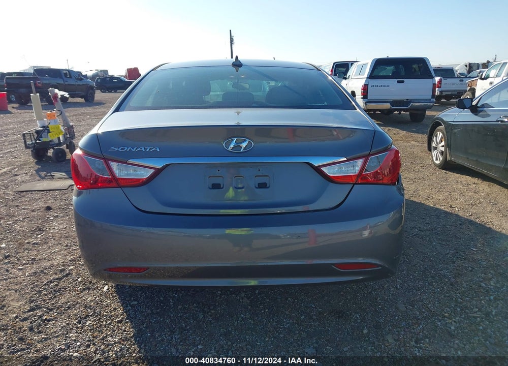 2013 HYUNDAI SONATA GLS VIN: 5NPEB4AC7DH625620