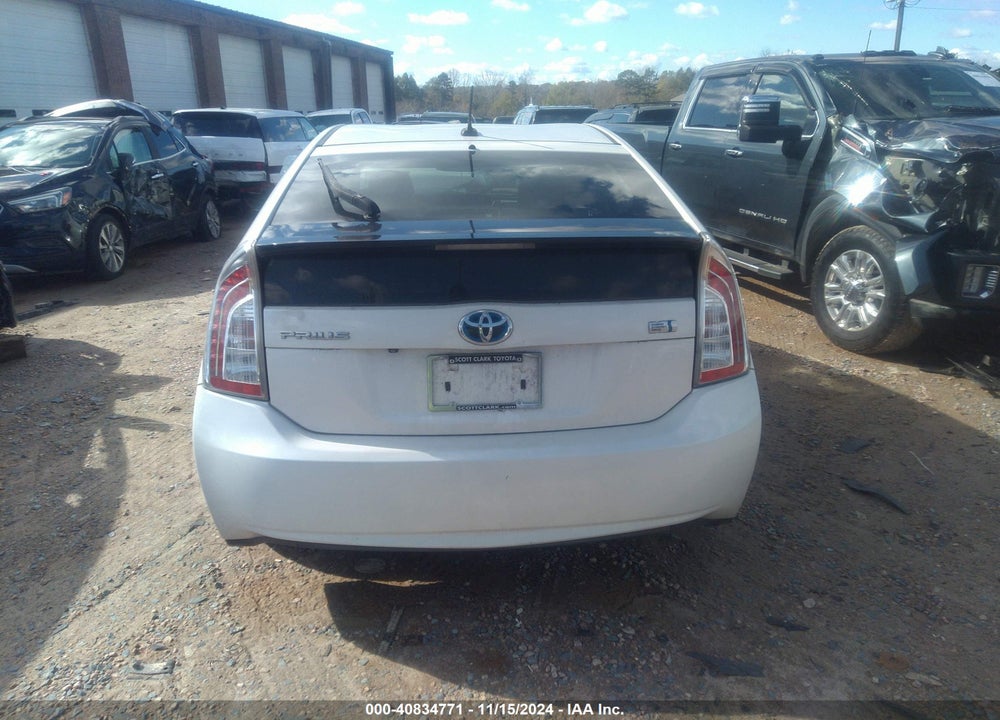 2013 TOYOTA PRIUS FOUR VIN: JTDKN3DU9D5630732