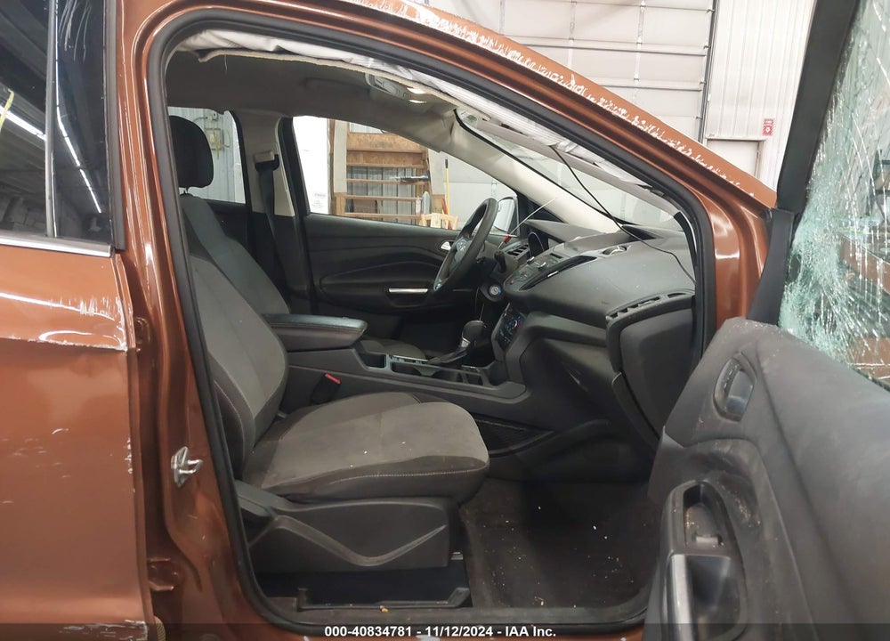 2017 FORD ESCAPE VIN: 1FMCU0GD2HUA94277