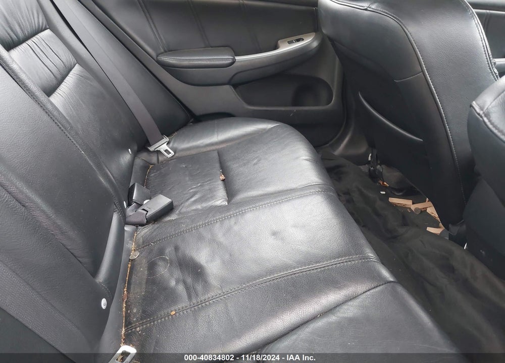 2005 HONDA ACCORD 2.4 EX VIN: 1HGCM56835A112645
