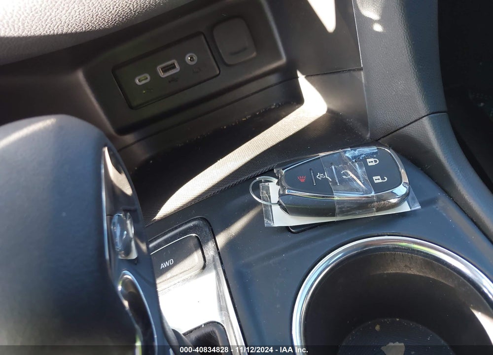2022 CHEVROLET EQUINOX AWD LT VIN: 3GNAXUEV8NL257324