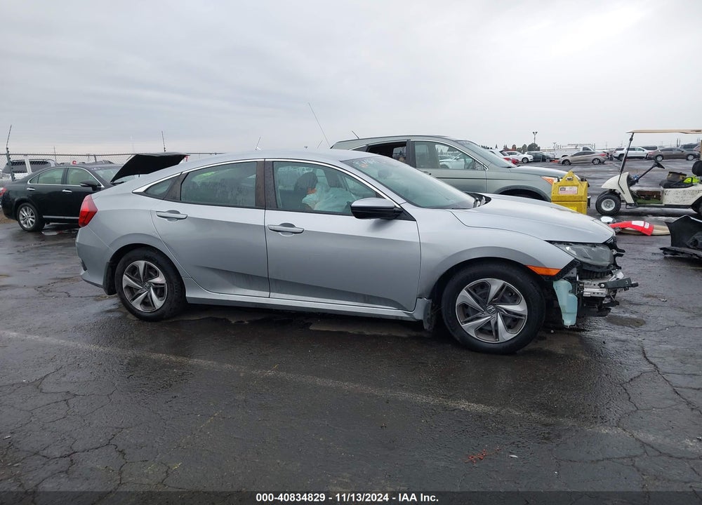 2019 HONDA CIVIC LX VIN: 19XFC2F65KE208202