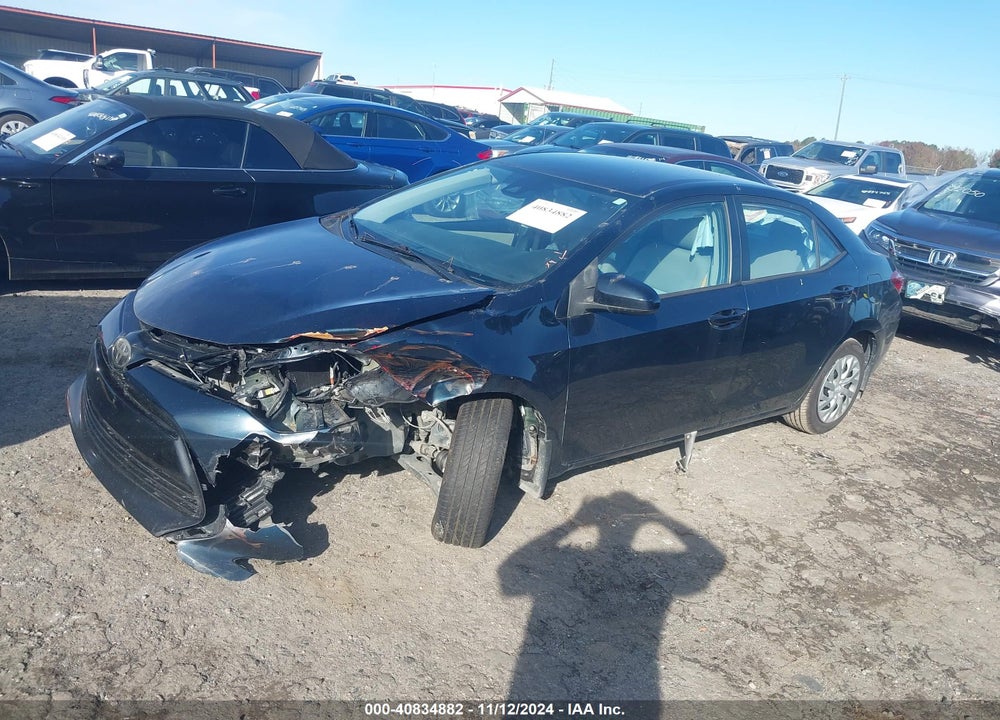 2019 TOYOTA COROLLA LE VIN: 2T1BURHE2KC223568
