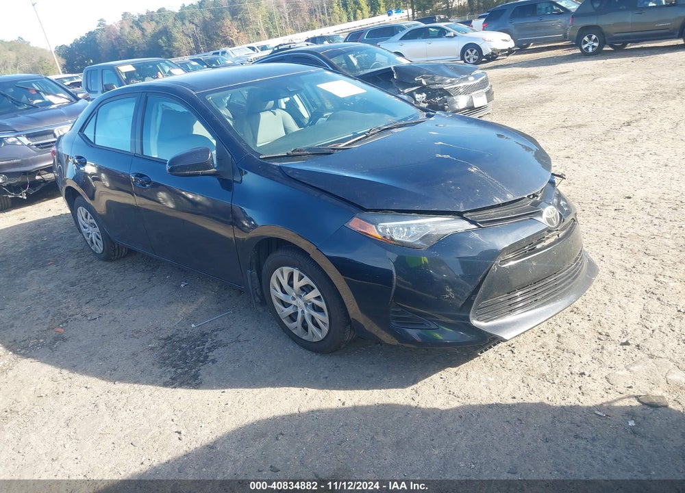 2019 TOYOTA COROLLA LE VIN: 2T1BURHE2KC223568