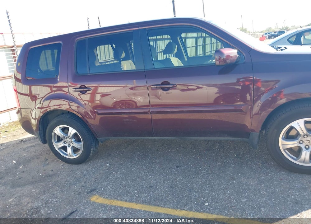 2013 HONDA PILOT EX VIN: 5FNYF3H47DB016326