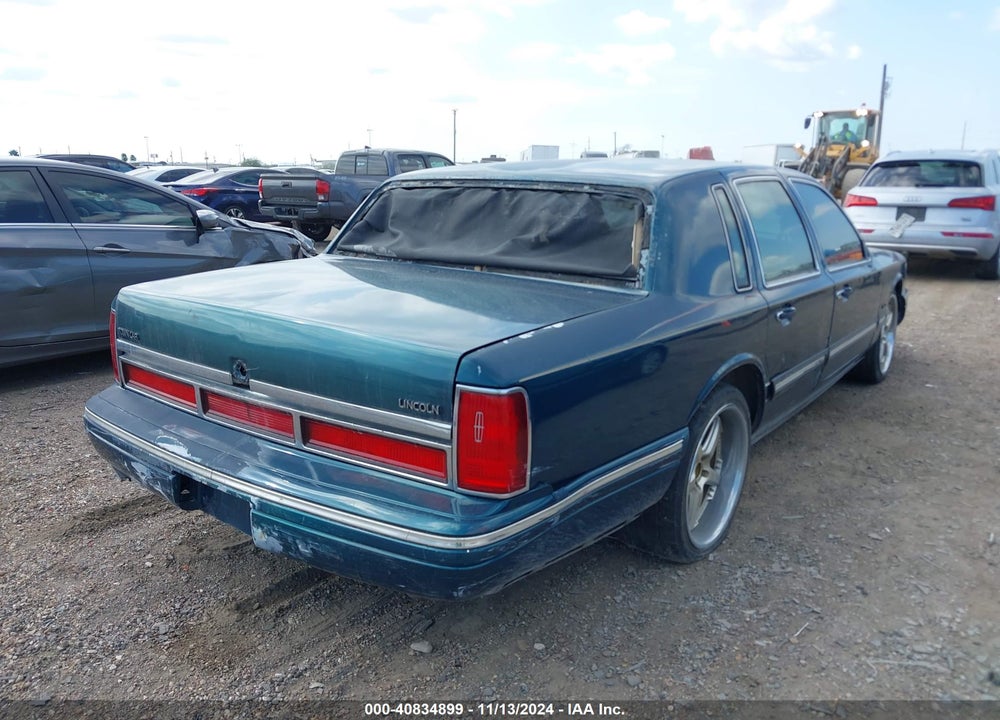 1997 LINCOLN TOWN CAR EXECUTIVE VIN: 1LNLM81W9VY699703