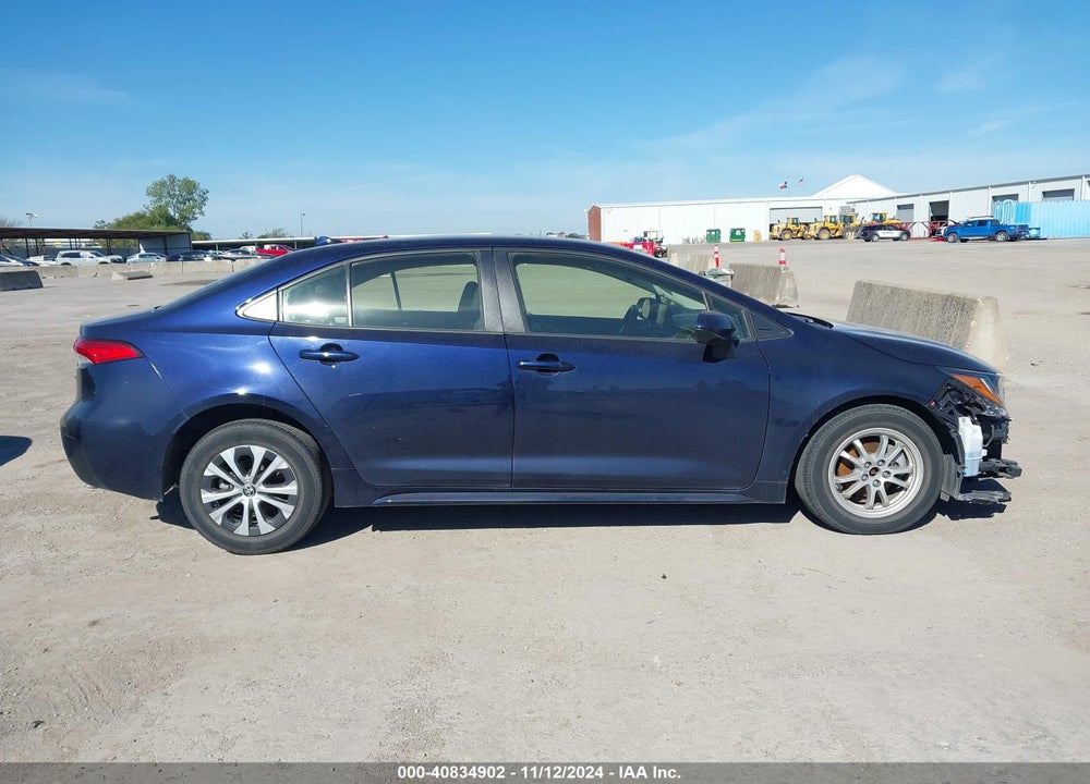 2022 TOYOTA COROLLA VIN: JTDEAMDE4NJ049851