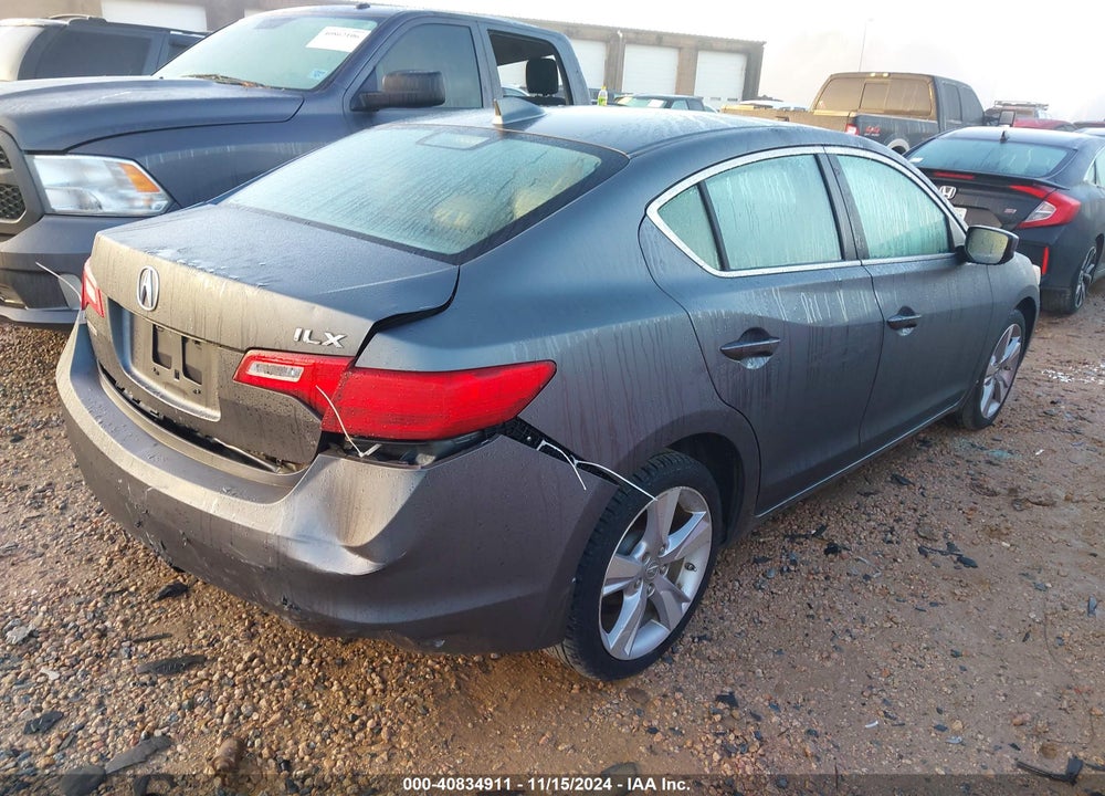 2013 ACURA ILX 2.0L VIN: 19VDE1F57DE006203