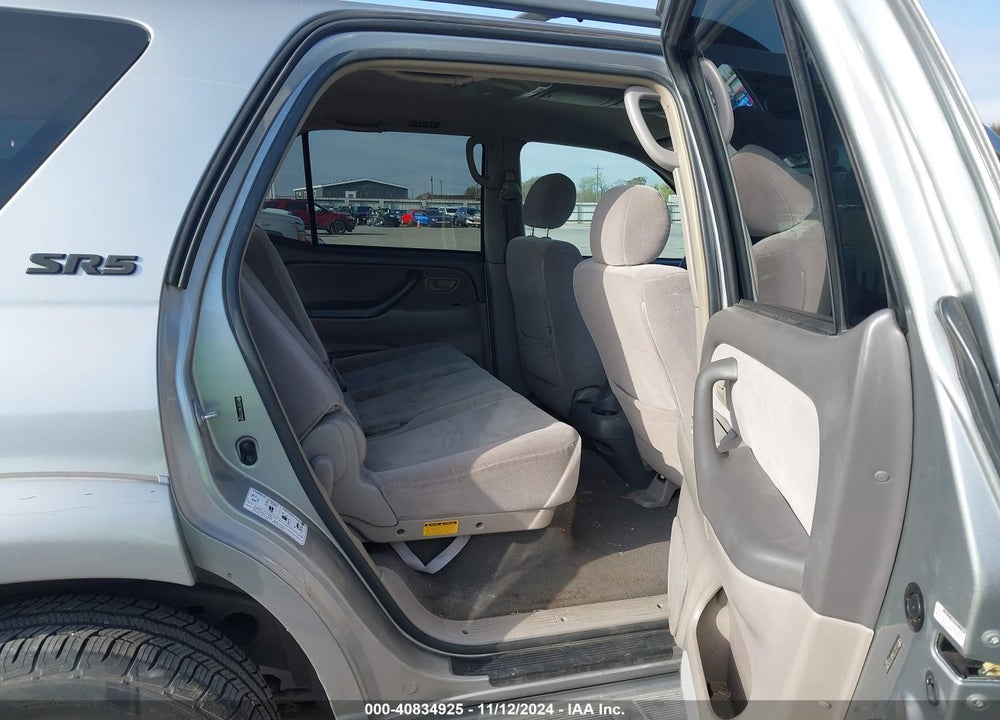 2007 TOYOTA SEQUOIA SR5 V8 VIN: 5TDZT34AX7S292993