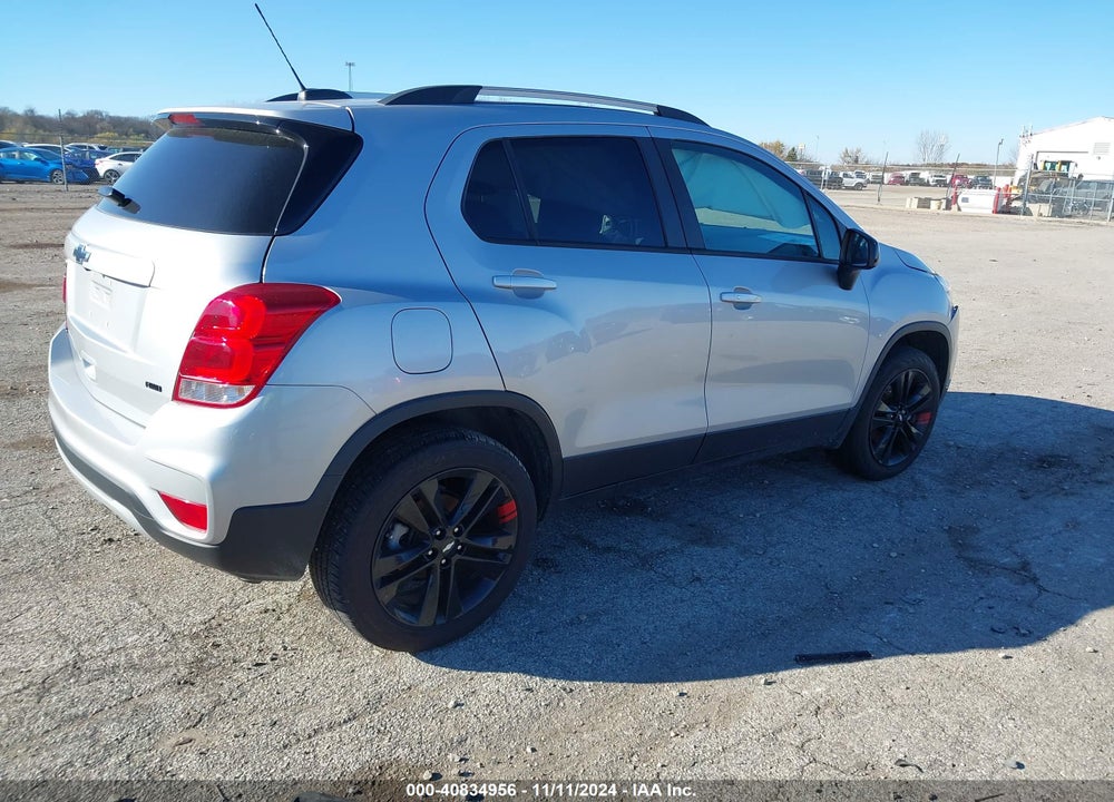 2021 CHEVROLET TRAX AWD LT VIN: KL7CJPSB2MB351176