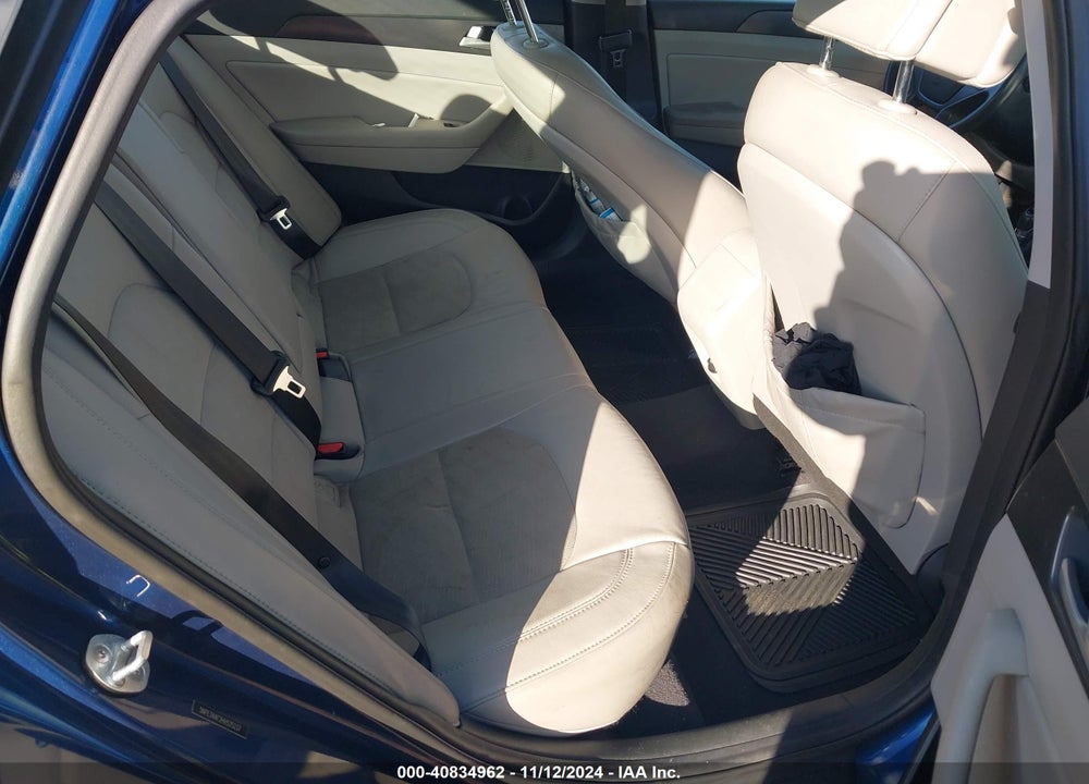 2017 HYUNDAI SONATA SPORT VIN: 5NPE34AF2HH575237
