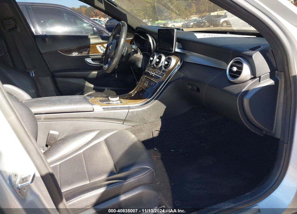 2018 MERCEDES-BENZ C 300 VIN: WDDWF4JB2JR349034